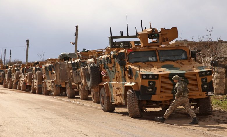 تعزيزات تركية ضخمة إلى إدلب
