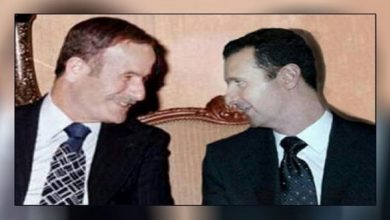 صورة سرٌّ دفين في القصر الجمهوري.. رجل خافوا كشف اسمه الحقيقي ورمزوا له بـ”م.م”.. وحافظ الأسد فقيرٌ أمامه..!