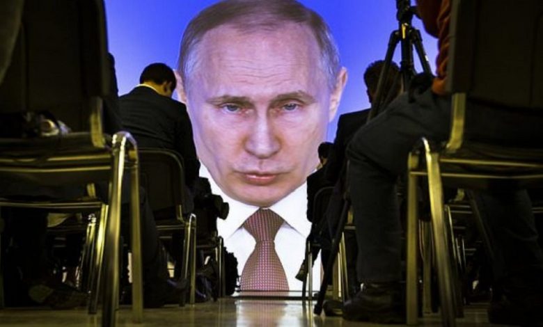 مظاهرات في روسيا تطالب بوتين بالتنحي