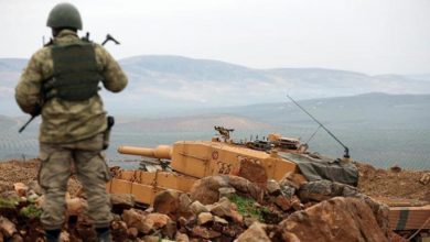 صورة إدلب.. القوات التركية تنشئ قاعدة عسكرية جديدة في موقع استراتيجي وتستعد لإخلاء قاعدتين جديدتين