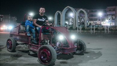 صورة شاب سوري يصنع سيارته بنفسه بسبب ارتفاع أسعار السيارات (صور)
