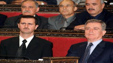 صورة “مذكرات خدام”.. تفاصيل وأسرار حول نظام الأسد ودوره الإقليمي خلال العقود الماضية!