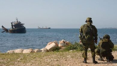 صورة الجيش الروسي يجري تدريبات عسكرية مشتركة مع قوات نظام الأسد قبالة البحر المتوسط.. ما أهـداف روسيا؟