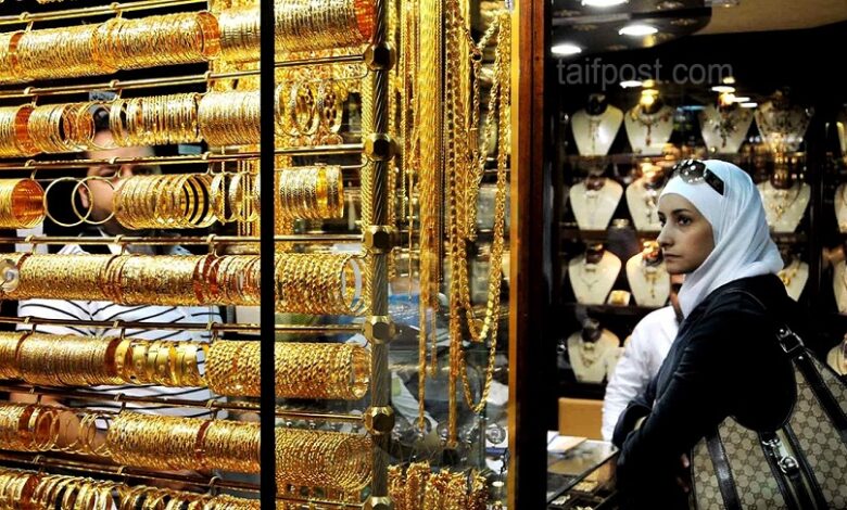 الأسواق السورية بسعر الذهب العالمي