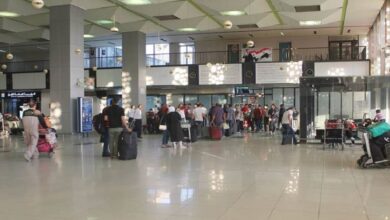 صورة “على عينك يا تاجر”.. إليكم مـ.ـا يحـ.ـدث داخل مطار دمشق الدولي.. قصة يرويها أحـ.ـد المسافرين!