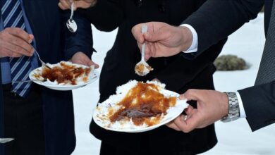 صورة “مشهورة لدى السوريين والأتراك”.. أكلة شعبية خاصة عند تساقط الثلوج.. إليكم طريقة تحضيرها!