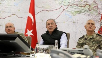 صورة “بشكل مفـ.ـاجئ”.. وزير الدفاع التركي يتحدث عن استراتيجية تركية جـ.ـديدة بشأن التعامل مع الوضع في سوريا