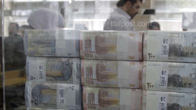 صورة تقلبات جديدة في سعر صرف الليرة السورية مقابل الدولار مع افتتاح تعاملات اليوم 5-11-2023