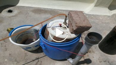 صورة سوري يبتكر طريقة فريدة لإنتاج الغاز الطبيعي بشكل مجاني في منزله ويذهل الجميع بعد نجاح التجربة (فيديو)