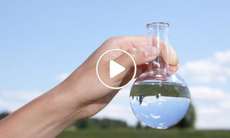 إنتاج الماء من الهواء