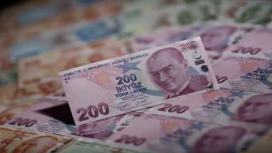 صورة الليرة التركية تخسر مزيداً من قيمتها أمام الدولار الأمريكي في تداولات اليوم