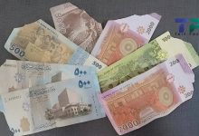 صورة انتشار أوراق نقدية متآكلة من الليرة السورية بكميات كبيرة.. مصرف سوريا المركزي يوضح حول إمكانية استبدالها