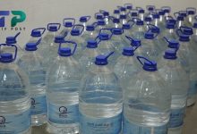 صورة بسعر خيالي.. ماء زمزم يطرح للبيع في سوريا ويتحول إلى تجارة تدر ملايين الليرات.. من أين مصدر الماء؟