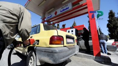 صورة أسعار مشتقات النفط تسجل قفزة جديدة في سوريا.. كم بلغ سعر البنزين وأسطوانة الغاز في السوق السوداء اليوم؟