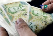 صورة الليرة السورية تتألق وتقلب الطاولة على الدولار مسجلة أرقاماً جديدة خلال تعاملات اليوم